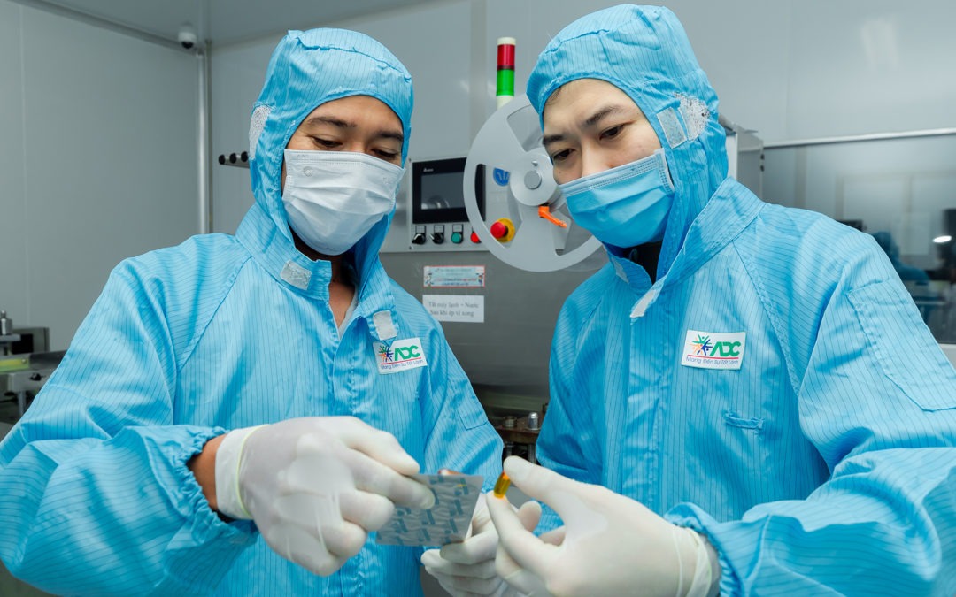 Chìa khóa mở thêm cánh cửa và những bước đi thận trọng!